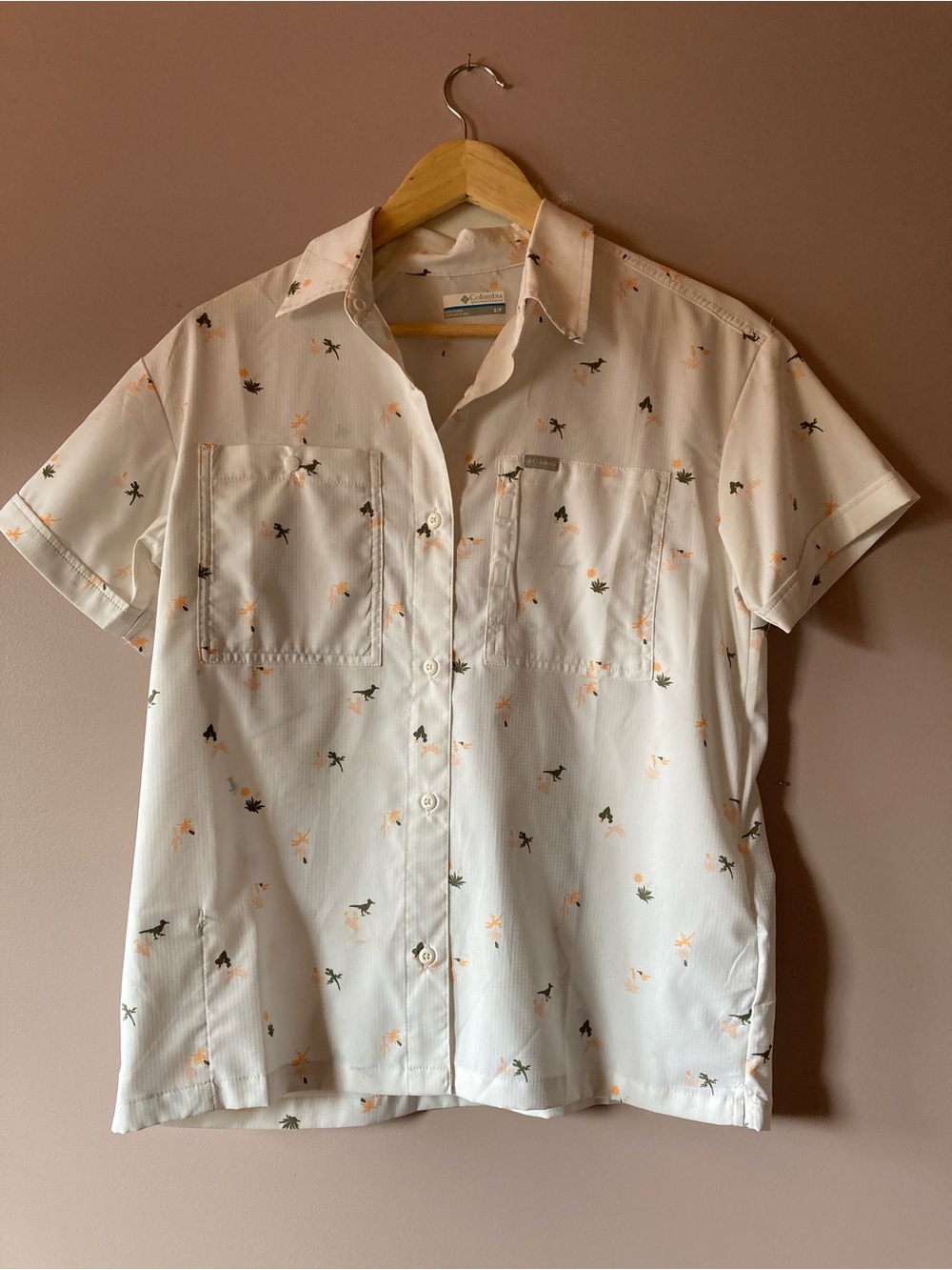 Columbia Women’s Short-Sleeve White Button-Down Floral Camp Shirt
